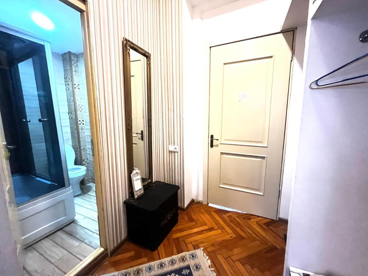 Guest House Kipiani Tbilisi Exterior foto
