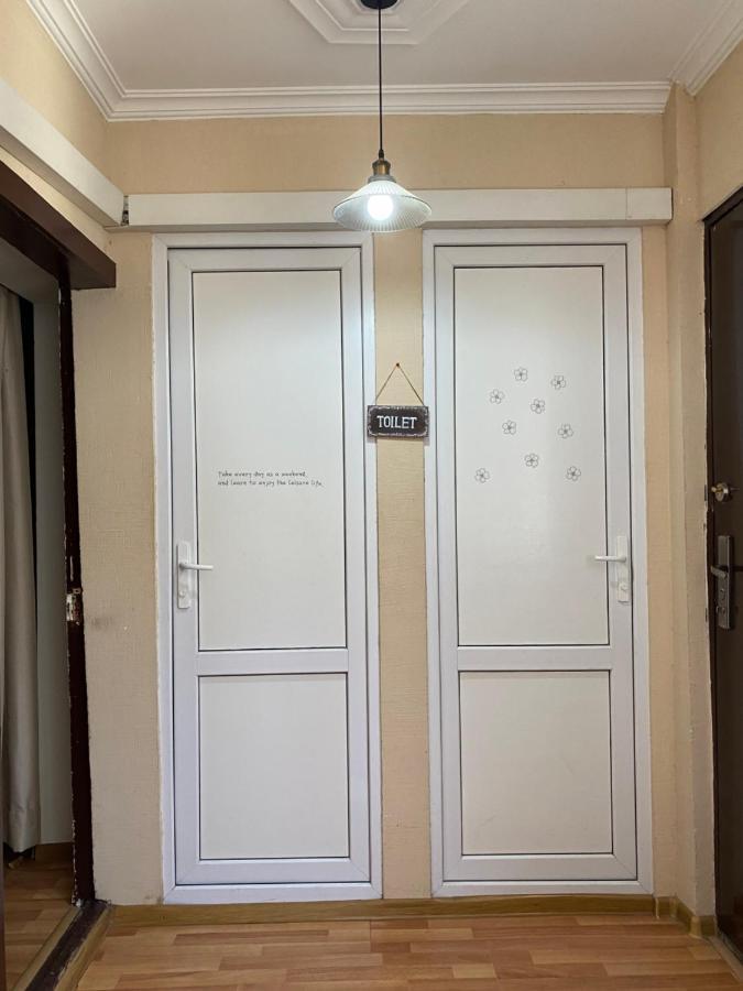 Guest House Kipiani Tbilisi Exterior foto